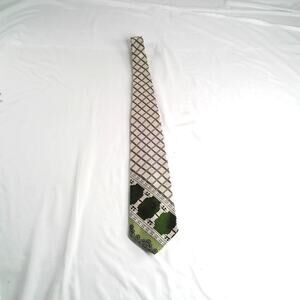Wemlon Wembley Men’s Necktie Green Cream Geometric Plaid Pattern